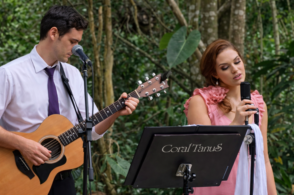 coral-tanus-mini-wedding